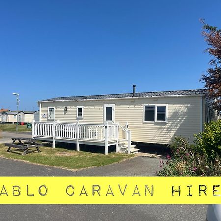 Towyn Six Berth En Suite Caravan Rhyl Buitenkant foto